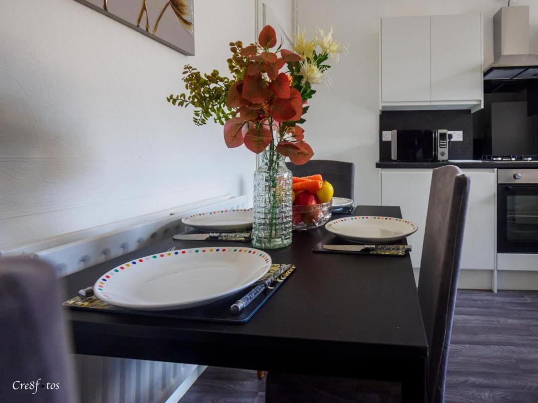 12 Cornwallis Lodge Family Room 1 Stoke-on-Trent Екстериор снимка